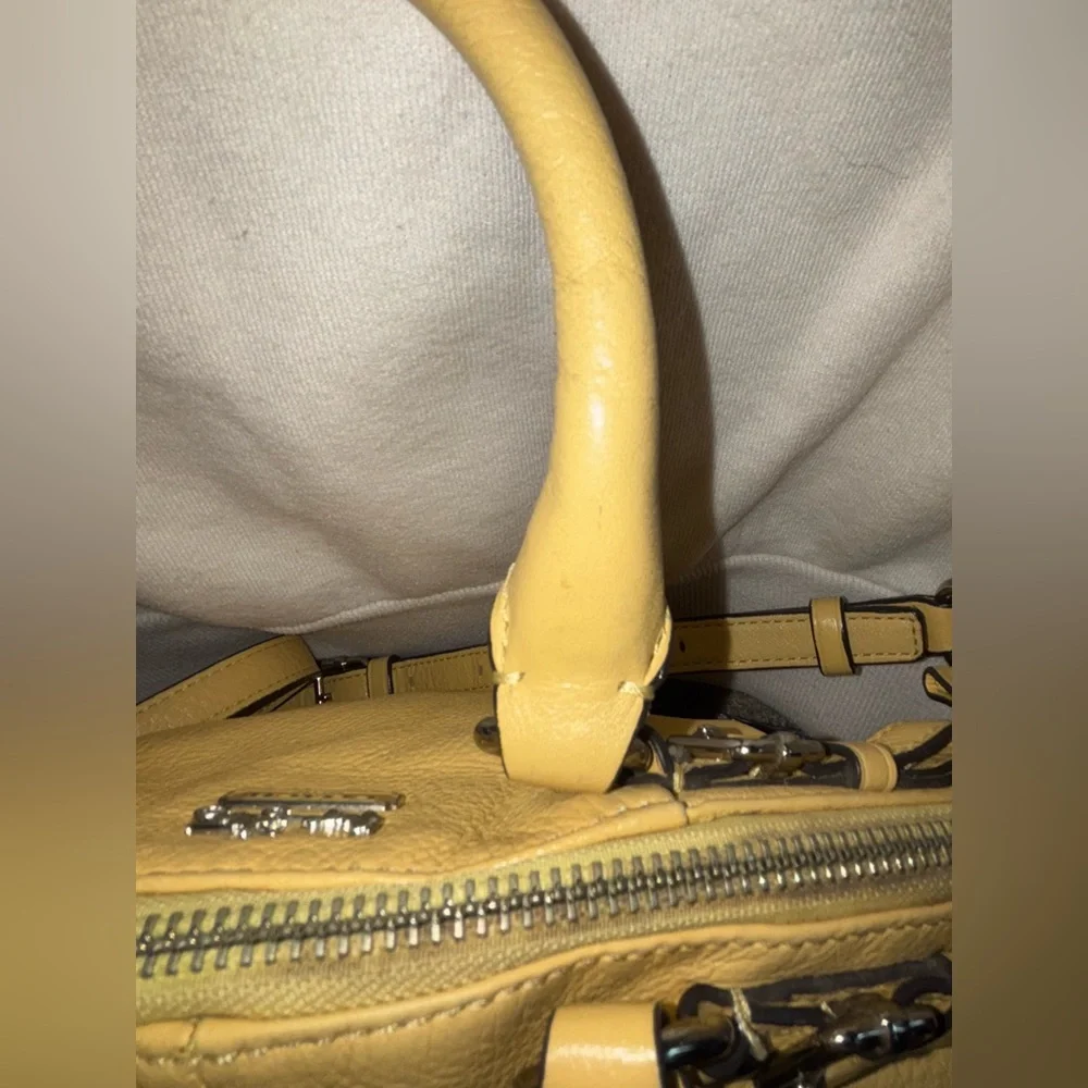 Coach Pastel Yellow Leather Crossbody - Picture 7 of 14